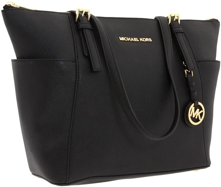 MICHAEL Michael Kors Women's Jet Set Top Zip Tote travel tote, travel tote bags, best travel totes, vera bradley travel tote, luggage tote, luggage tote bag, carry on tote, carry on tote bag, large tote bags for travel, large travel tote, travel tote with luggage sleeve, travel tote with trolley sleeve, tote bag with luggage slide over, carry on tote luggage
