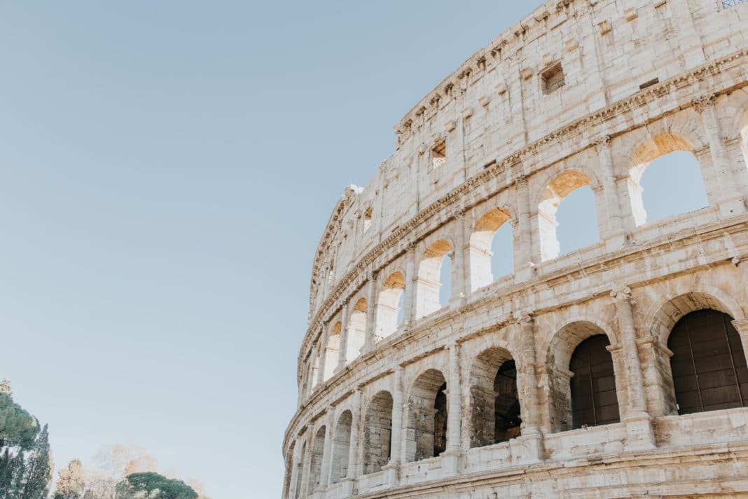 wonders of the world - Roman Colosseum