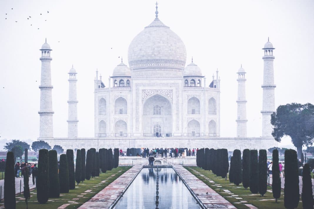 wonders of the world - Taj Mahal