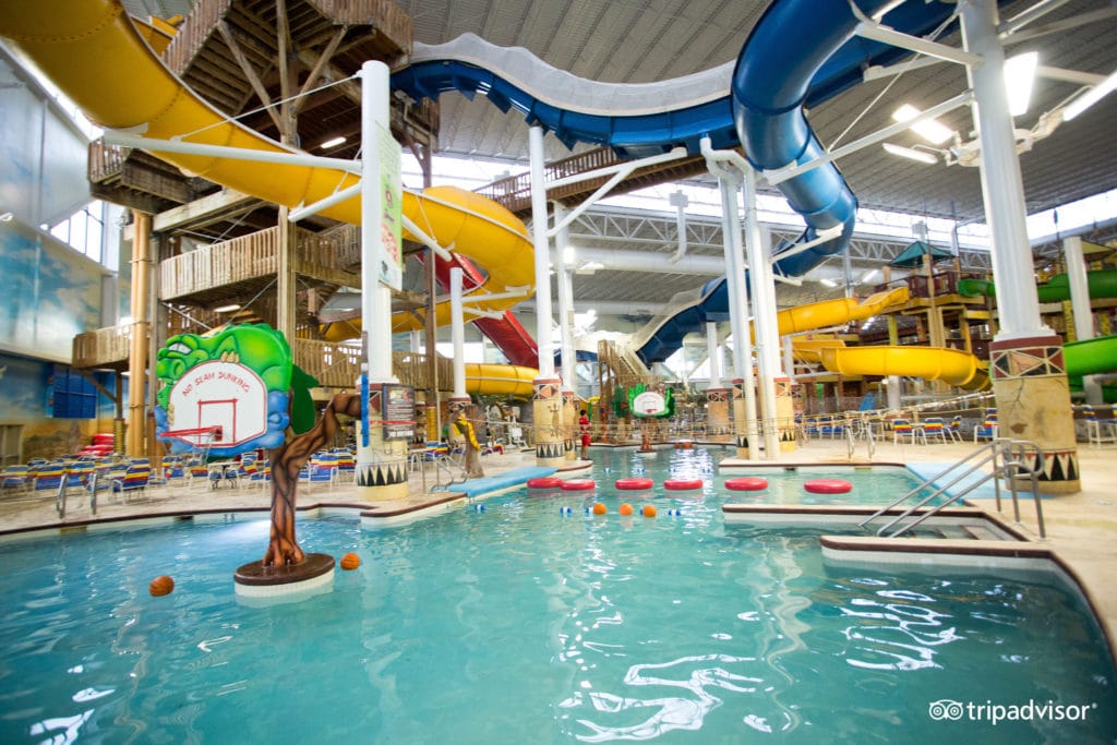 6 Best Indoor Water Parks Around the World - trekbible