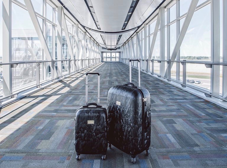 Samsonite Luggage: Simple Bags for the Simple Traveler