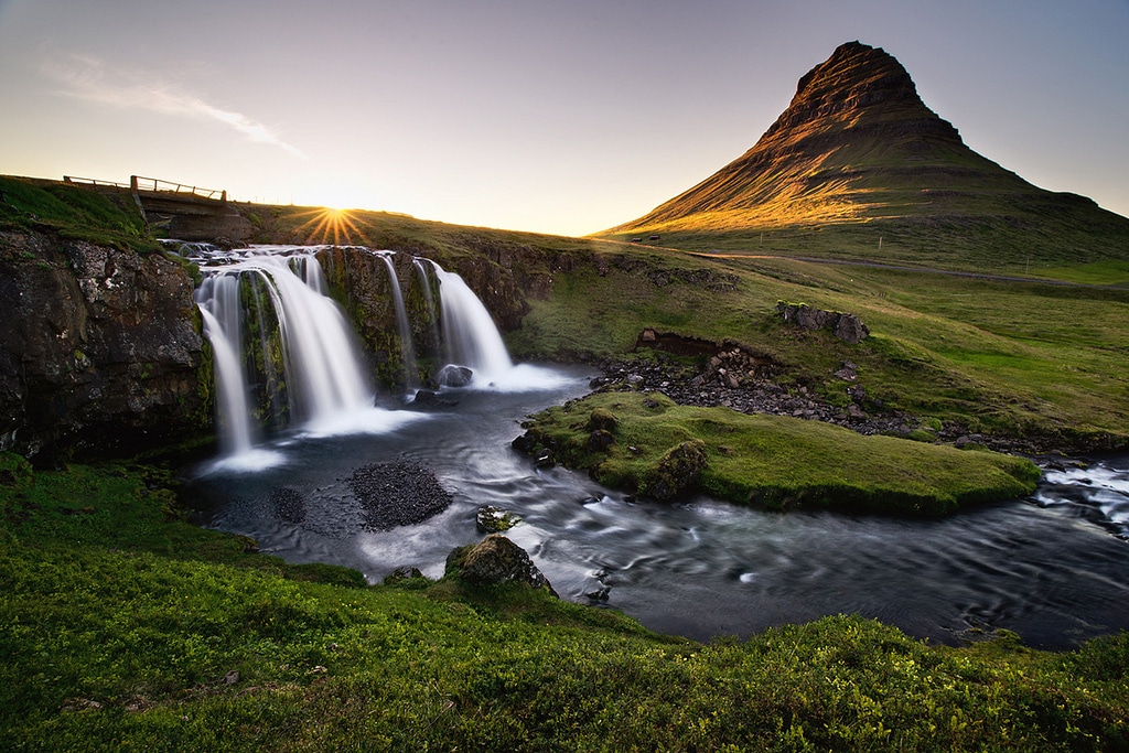 things to do in iceland - Visit Kirkjufell