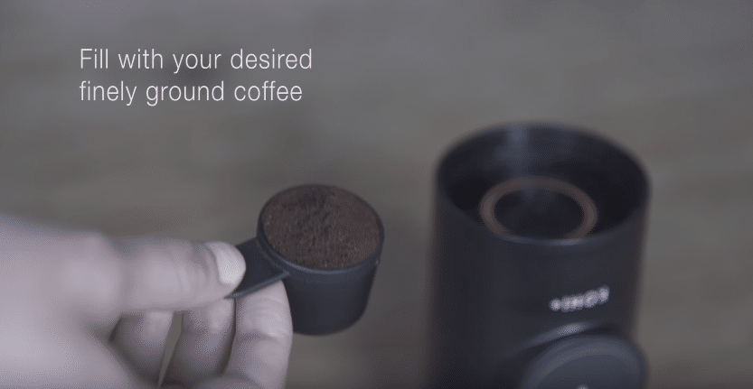 automatic espresso machine - Fill with coffee