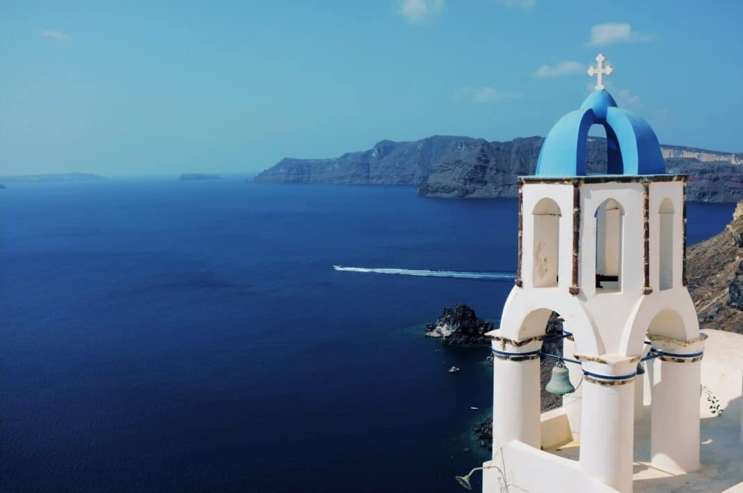 best cruise destinations - Santorini