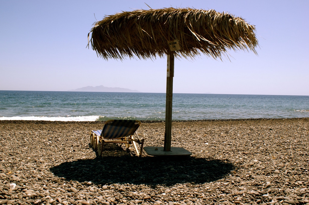 Santorini beaches - Perivolos 