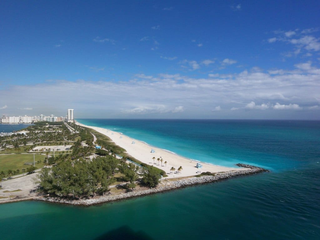 Bal Harbour beach 