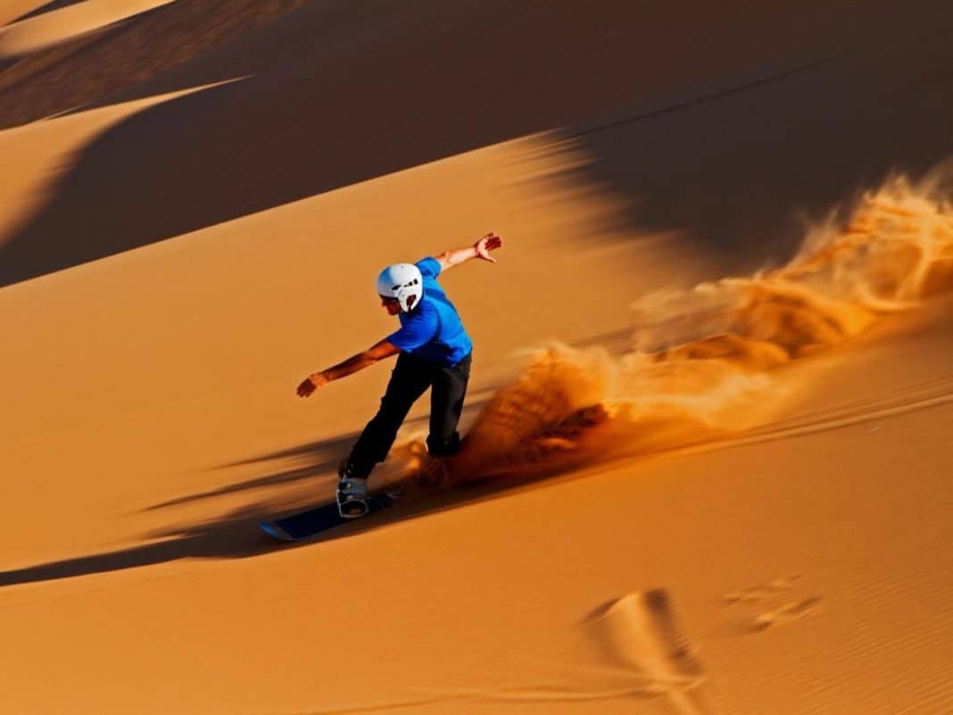 Wadi Rum - sandboarding