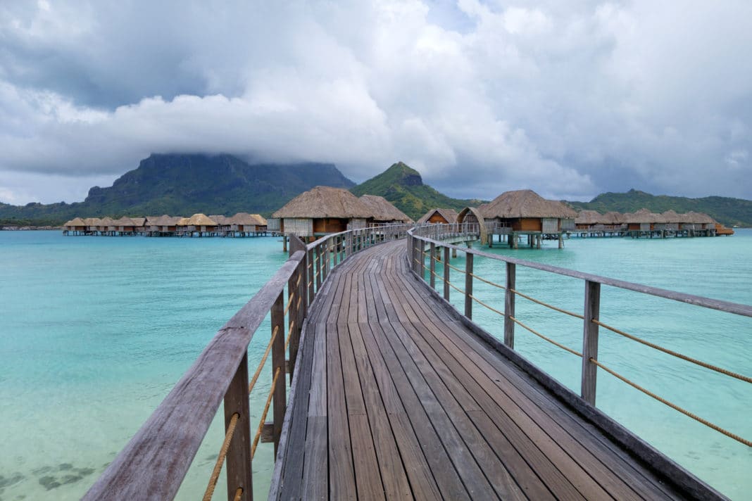 Four Seasons Resort Bora Bora 