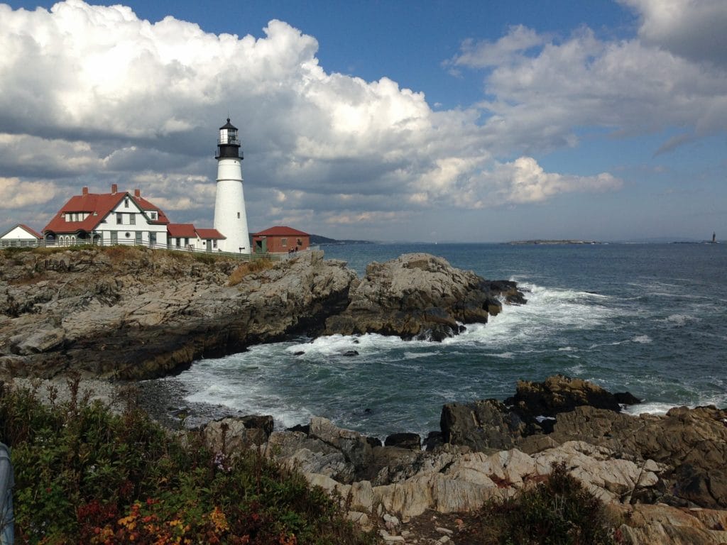 10-best-romantic-weekend-getaways-in-new-england-trekbible