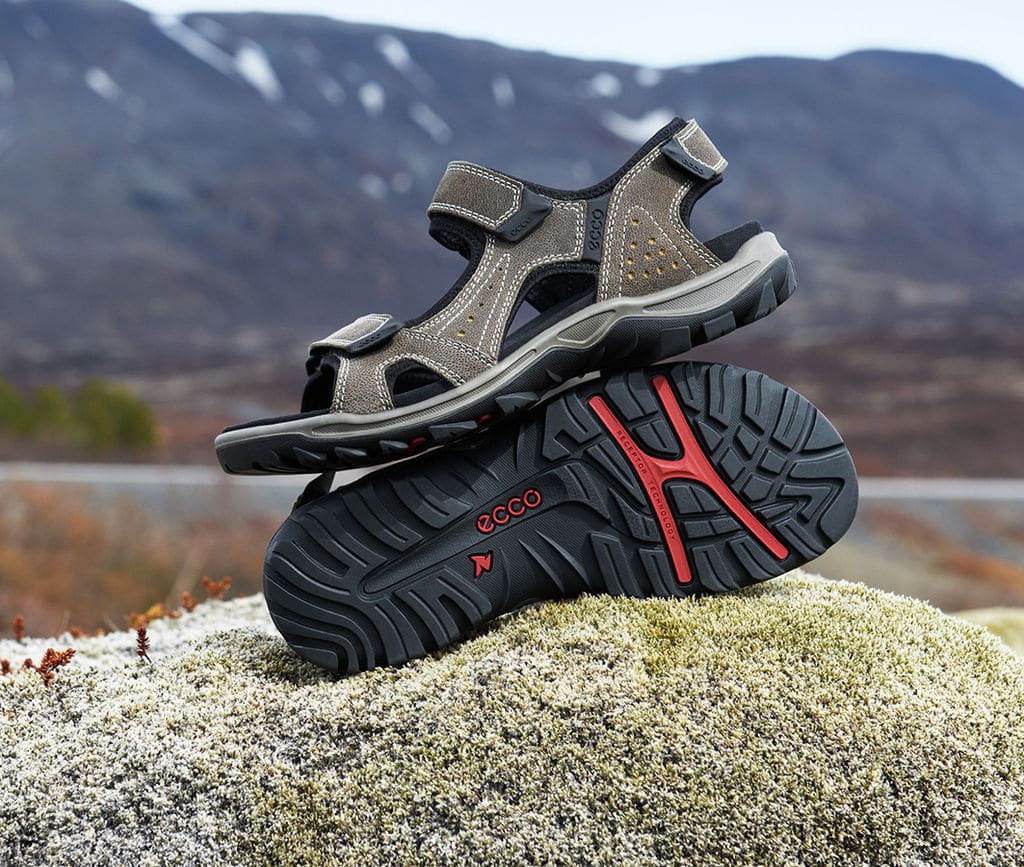 køretøj Skærm Chaiselong Men's Ecco Cheja Sandals Review: Great Travel Shoes - trekbible