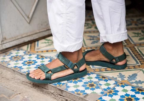 are teva sandals good for walking