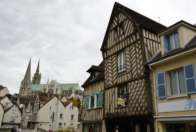 best day trips from paris - chartres