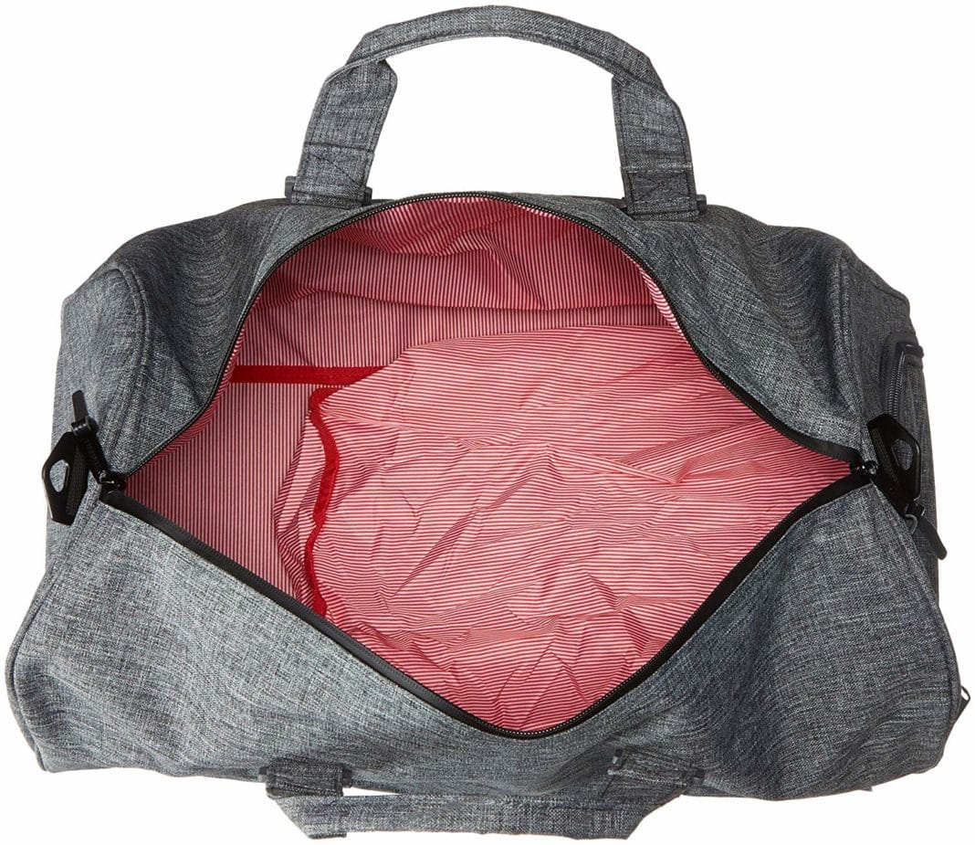 Herschel Novel Duffel Bag Compartments