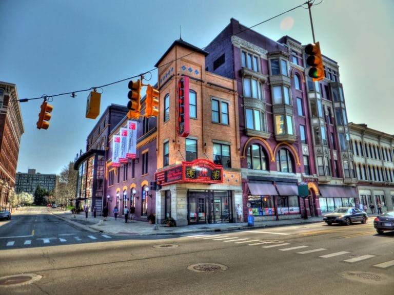11 Fun Things To Do In Grand Rapids Michigan Trekbible