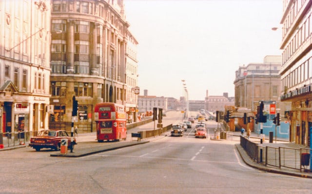 London streets - Elizabeth