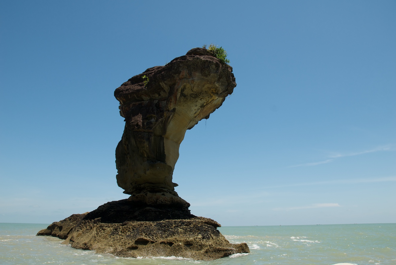 sea stacks Malaysia