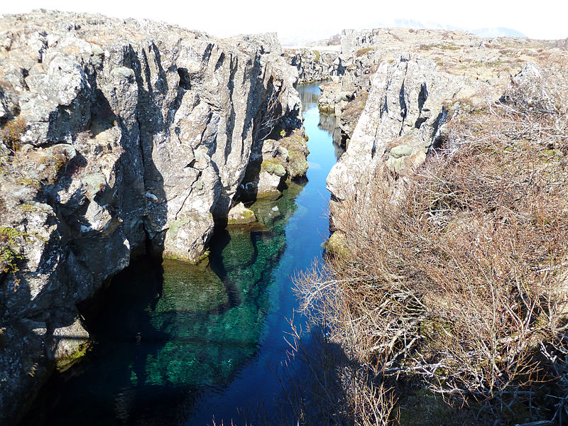 best scuba diving in the world - Silfra Fissure