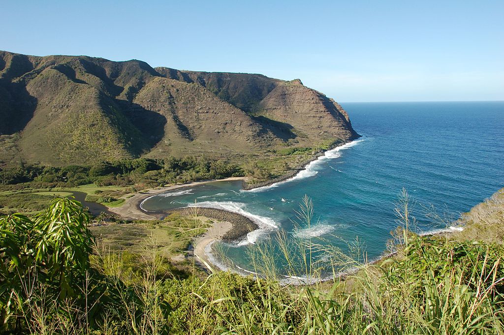 Hike the Halawa Valley