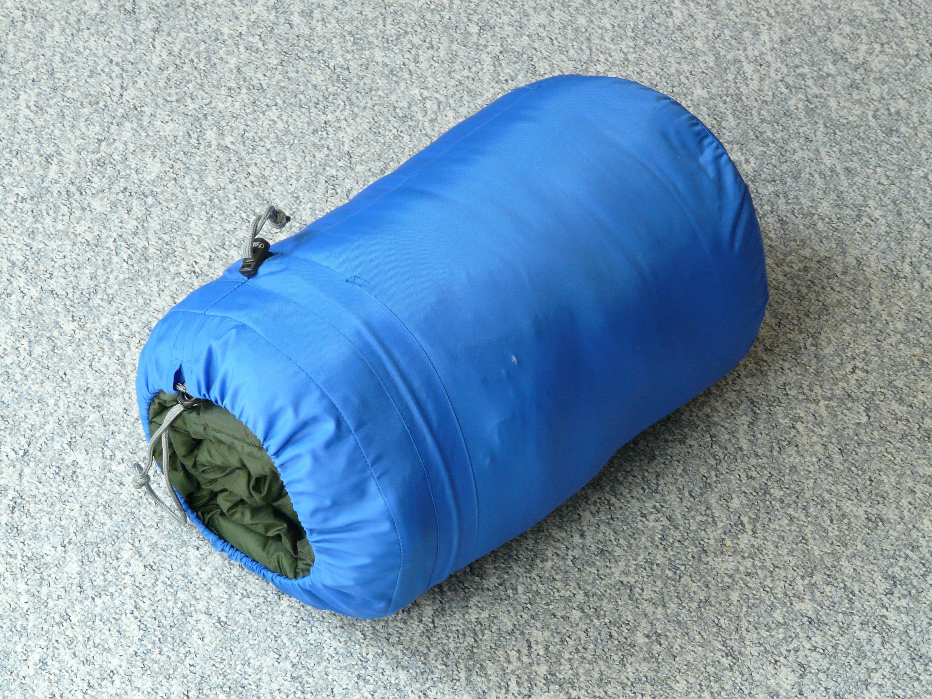 fall camping - Find a warm sleeping bag