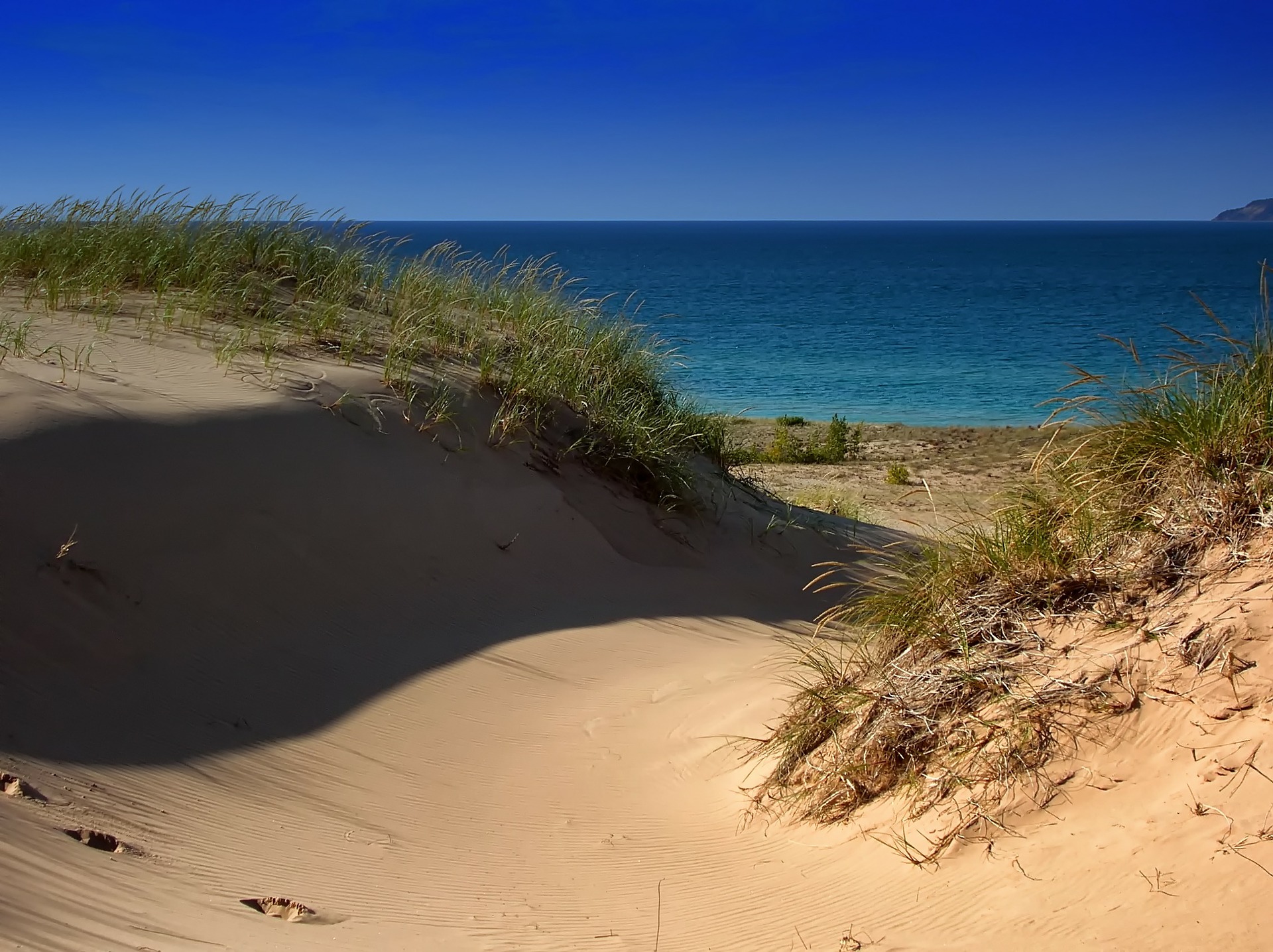 lakes in michigan - Gull Lake 