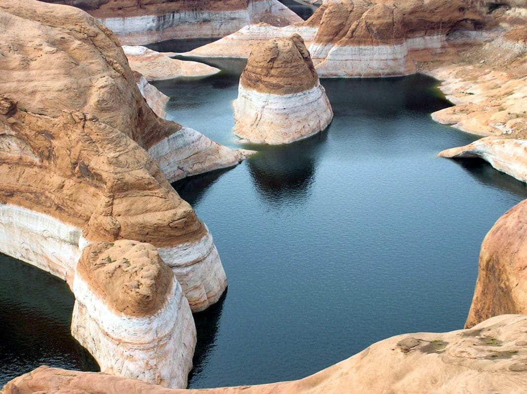 Utah mountains - rocks and minerals