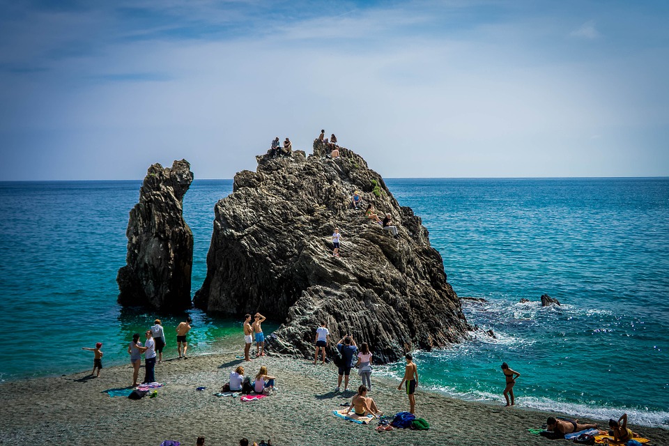 where to stay in Cinque Terre - Beaches