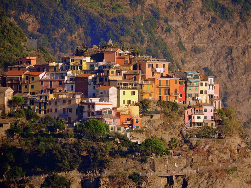 where to stay in Cinque Terre - Corniglia