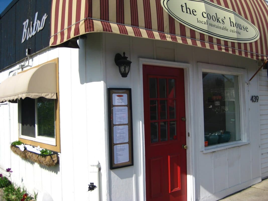 Traverse City Restaurants - The Cook's House