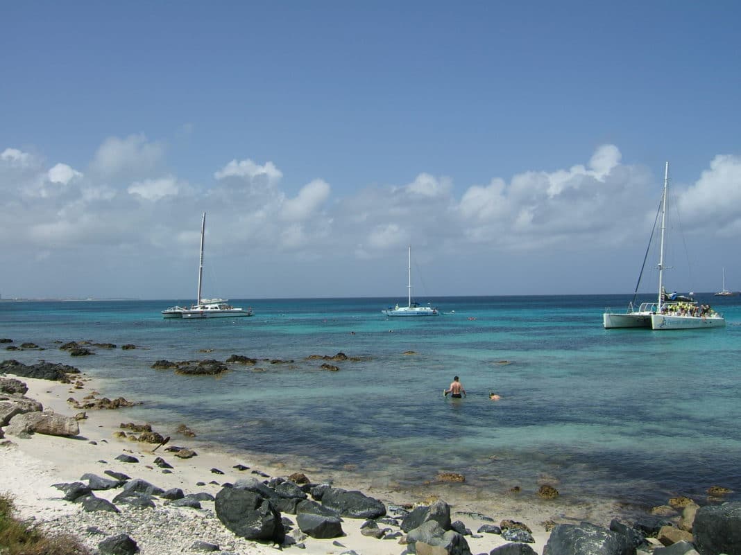 Aruba beaches - Malmok Beach