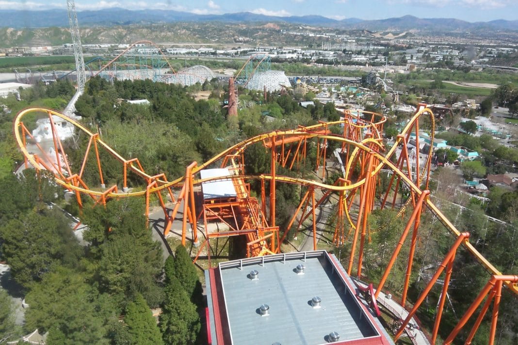 amusement parks in california - Six Flags Magic Mountain