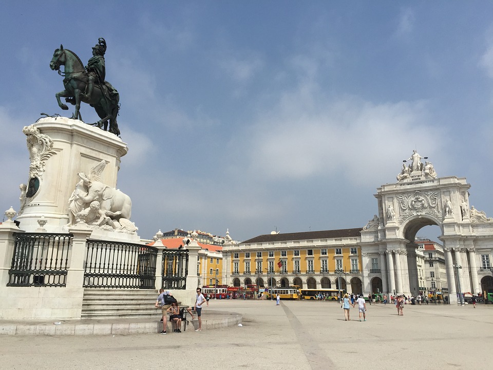 things to do in Lisbon - Sunset