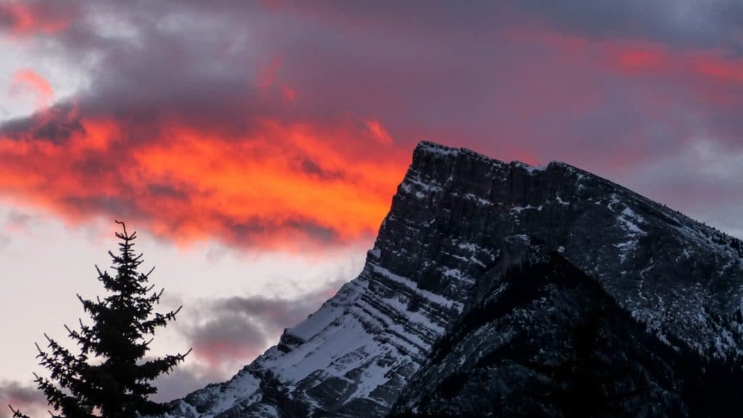 camping in banff - Summertime