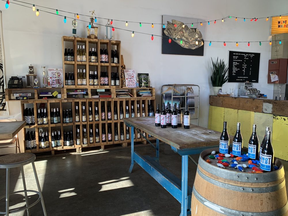 Santa Barbara wineries - Municipal Winemakers