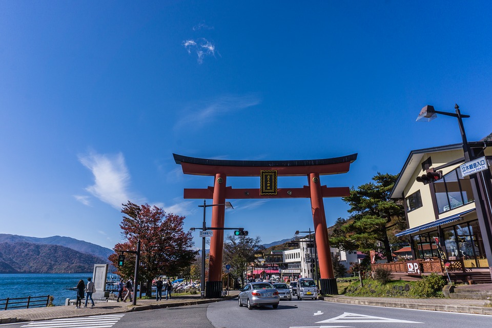 best day trips from Tokyo - Lake Chuzenji