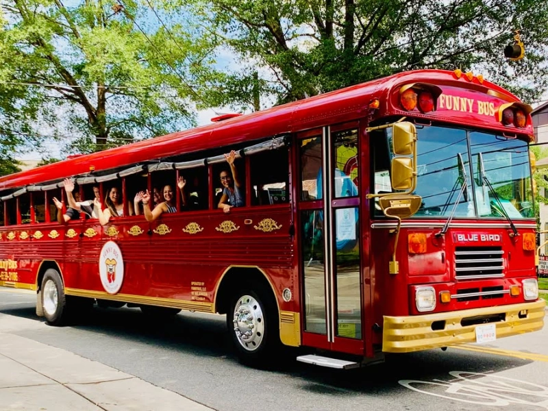 Funny Bus Atlanta – A Rolling Comedy Tour of the City’s Best Sights