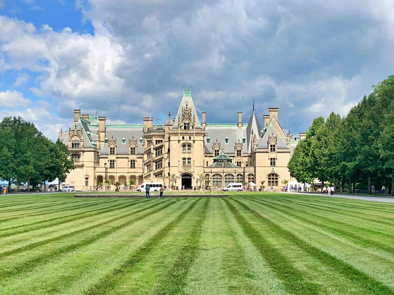 Top 12 Tours and Things to Do in Asheville, NC – 2025 Guide