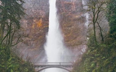 One-Day Gorge Escape: Multnomah Falls and Columbia River Gorge Tour